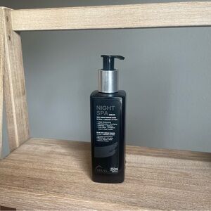 TRUSS Night Spa Overnight Hair Mask Serum  Dry Hair Treatment Anti-Frizz Vegan